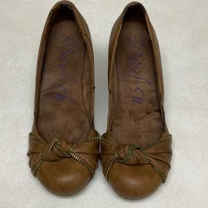 Blowfish wedges size 7